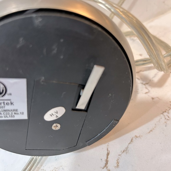 Intertek Mini LED Stand Up Light - Picture 5 of 6